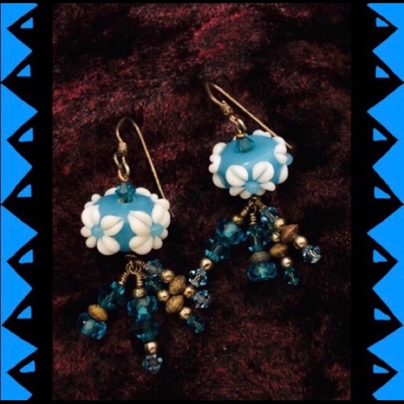 Earrings-Lampworks Blue/White/Antiqued - Picture 5 of 5